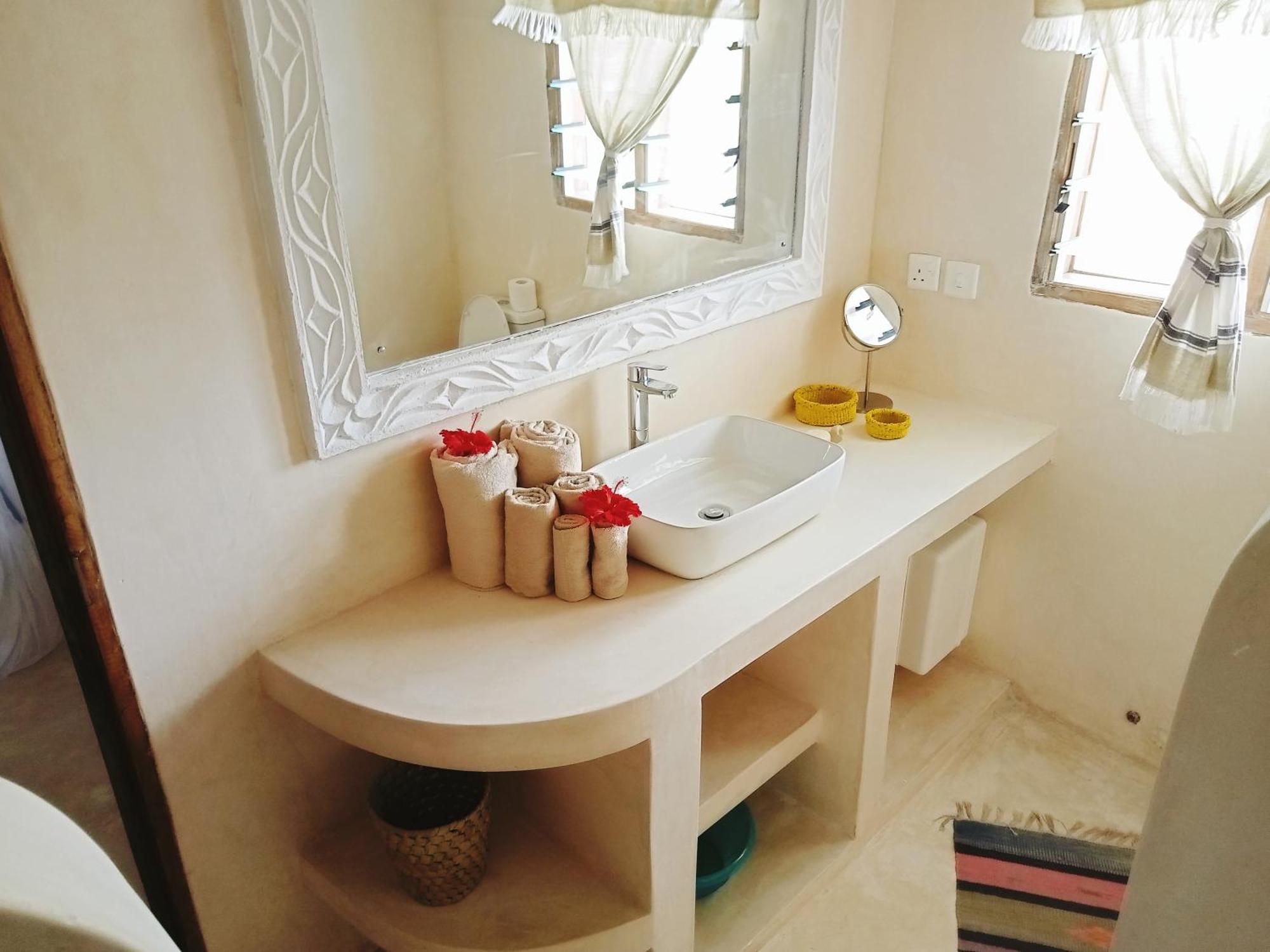 Shira House Bed and Breakfast Watamu Εξωτερικό φωτογραφία